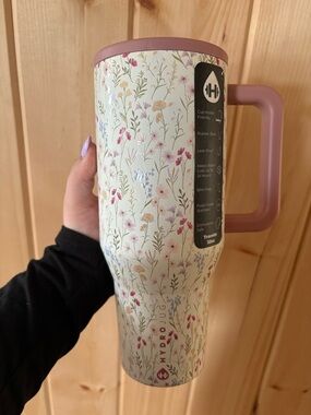 HydroJug Traveker 32oz ‘Wildflower’